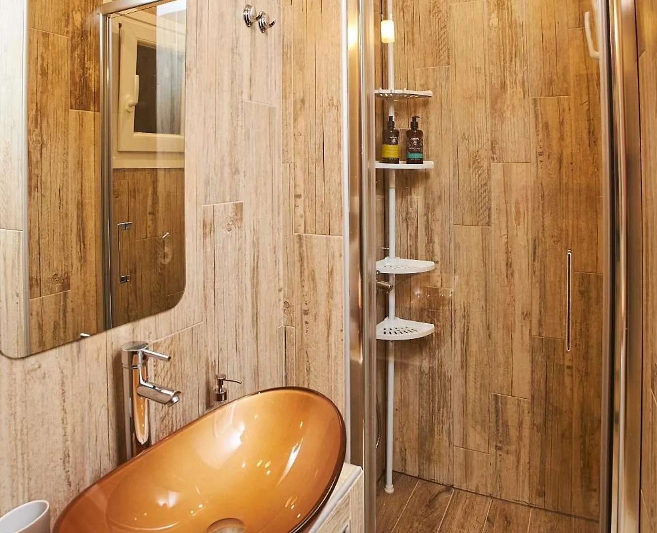 Apartment Ferienwohnung Kamara Bound In The Heart Of Thessaloniki Center, By Binobi! Griechenland